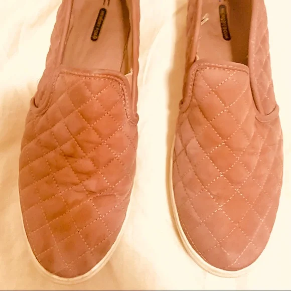 eleven pink dress shoes Stranger Things Eleven Pink Dress Deluxe Adult Costume, Medium (8-10)